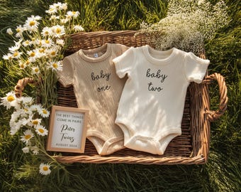 Spring Twin Pregnancy Baby Reveal Digital Pregnancy Template :  Editable Canva, Minimal Twins Baby Announcement, Flower