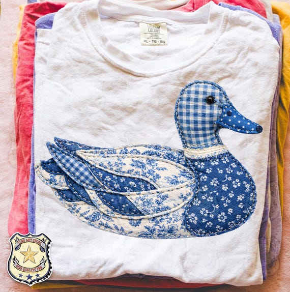 Faux Yarn Blue Toile Mallard Duck Png, Patchwork Duck Png, Chinoiserie Shabby Chic Png, 90s Inspired Quilt Png, Trendy Hunting Mallard Duck