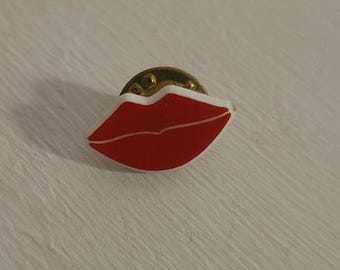 Red Lips Vintage Lapel Pin - Ruby Lipstick Smile Kiss Love Red & White Badge