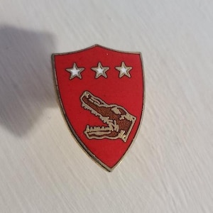 USMC 5th Amphibious Vintage Lapel Pin Tie Tack - United States Marine Corps