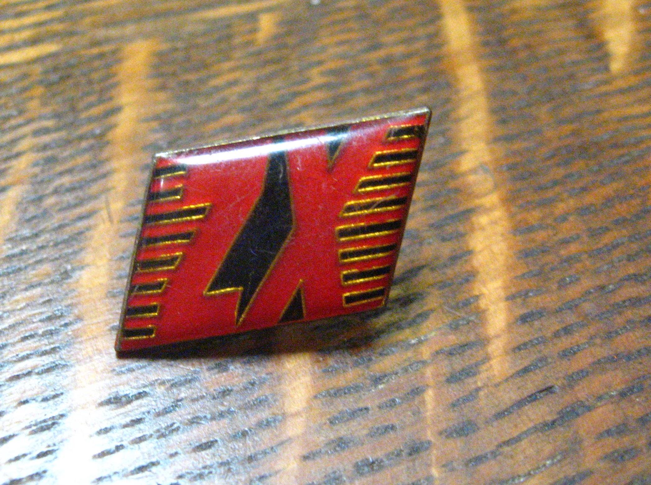 pin☆ DATSUN NISSAN 