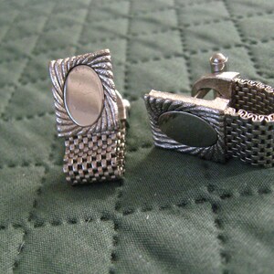Vintage 1970&#39;s Mesh Wrapped Silver Cuff Links