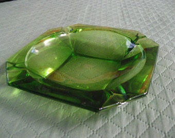 Mid Century Large 8" Emerald Green Glass Ashtray