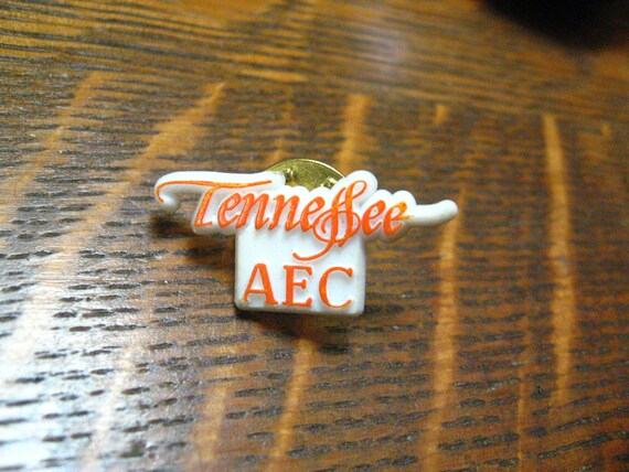 Tennessee AEC Lapel Pin View 2