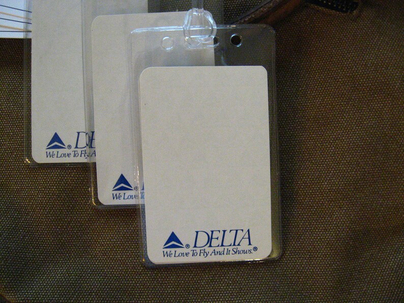 Delta Airlines Luggage Tags Vintage White We Love To Fly Etsy