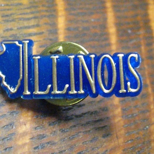 Illinois State Map Vintage Lapel Pin