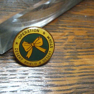 Operation Desert Shield Desert Storm 1991 Lapel Pin