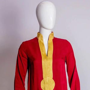 Vibrant Red Cotton CD Caftan with Gold Sfifa – Moroccan-Inspired Style