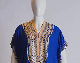 Royal Blue Casa-Style Cotton Gandora – Handmade Moroccan Dress with Gold Sfifa & 4-Line Zwak Maallem Embroidery
