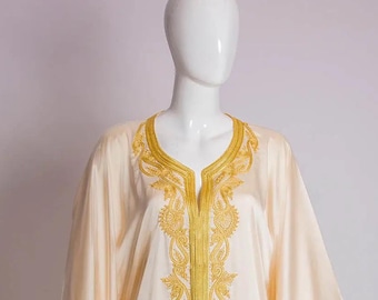 Beige Satin Gandora with Gold Sfifa and Meallem Embroidery – Traditional Moroccan Handmade wear