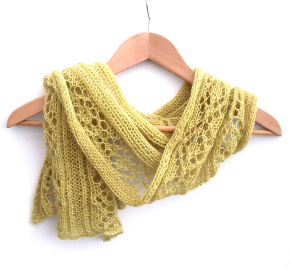 Knitting Pattern for Lady/'s Beautiful Lace Stole