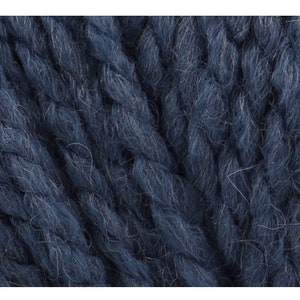 Chunky Cowl knitting kit , Textual chevron snood, DIY kit , beginner knit kit , instructions chunky knit yarn , easy knit kit , knit gift Indigo