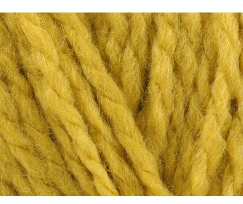 Chunky Cowl knitting kit , Textual chevron snood, DIY kit , beginner knit kit , instructions chunky knit yarn , easy knit kit , knit gift Zest