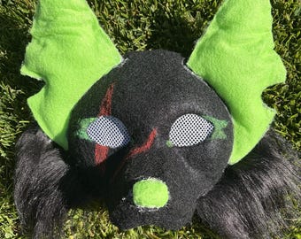 Zwart en groen gezichtsmasker voor honden, zoals een Therian/Furry/Quadrobist!