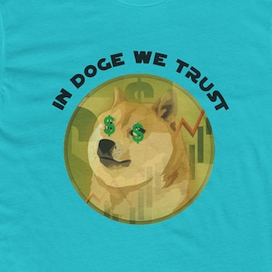 Dogecoin T-Shirt for Men | Funny Crypto Shirt | Doge Meme Graphic Tee | Cryptocurrency Gift for Traders & Investors | Bitcoin Altcoin Shirt