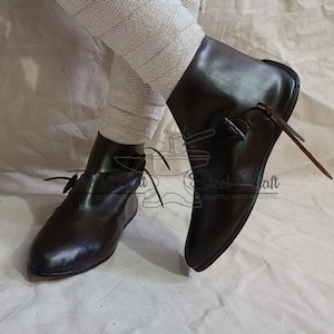 Handmade Leather Viking Toggle Boots: Reenactment Costume Shoes