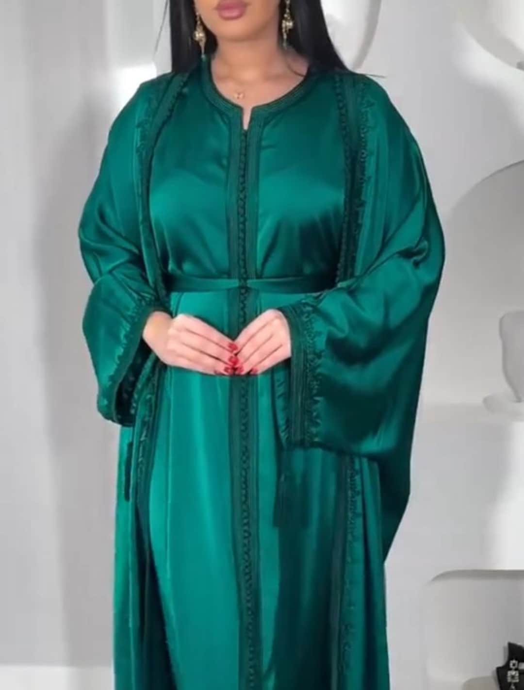 Emerald Green Satin Moroccan Caftan | Traditional Takchita Dress ...