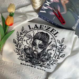 DC Embroidered Sweatshirt