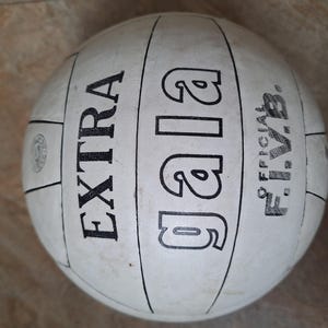 Vintage Soviet-Era Volleyball Ball – Collectible USSR Design