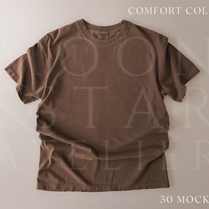 Elegant mockup collection of the Comfort Colors 1717 in on a soft ivory background.