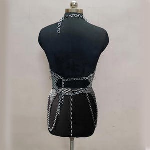 Unisex aluminum chainmail armor outfit for men and women