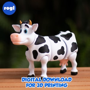 Puede incluir: Una vaca de juguete blanca y negra con manchas negras, una nariz rosa y pequeños cuernos amarillos. La vaca tiene ojos azules y está de pie sobre una superficie de madera. El texto en la parte inferior dice "DESCARGA DIGITAL PARA IMPRESIÓN 3D."