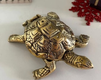 Brass Turtle Ashtray Lid Metal Smoking Accessory Unique Ashtray Decorative Animal Ashtray Desk Decor Cigar Cigarette Holder