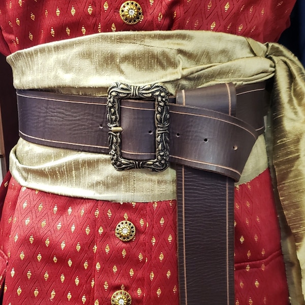 Ceinture de cape et d'épée - noire ou marron - réalisée sur commande ! Pirate, bretteur, SCA, GN, cosplay, Ren Faire