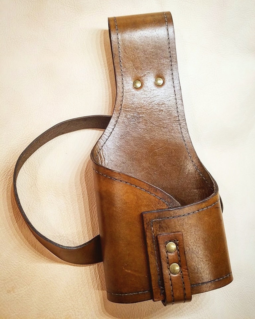  Realeather Crafts Wild West Holster Kit : Sports & Outdoors