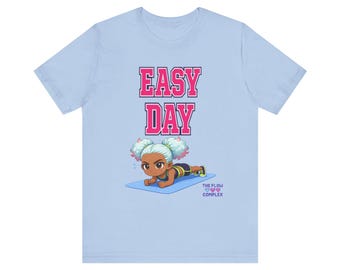 Maglietta Easy Day con ragazza dei cartoni animati sul tappetino da yoga / maglietta fitness, relax per allenamento