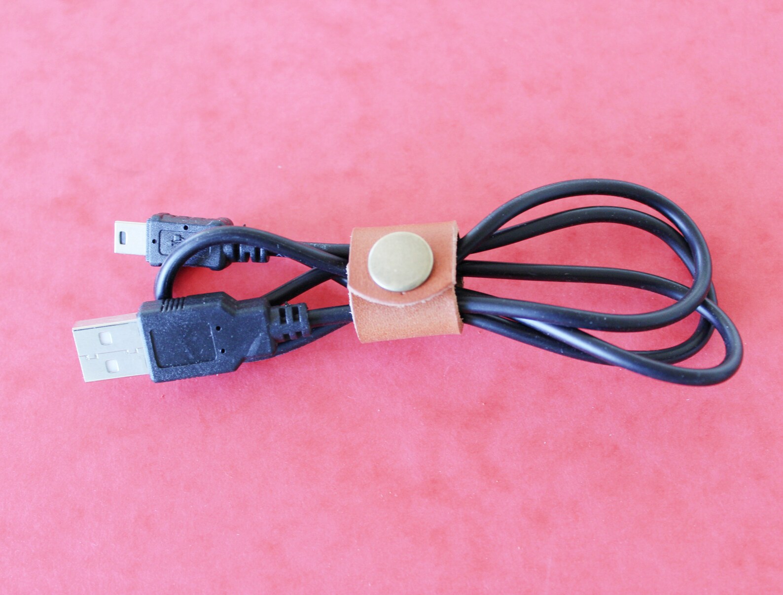 Personalized Leather Cord Holder Cord Organiser Leather Cable Etsy