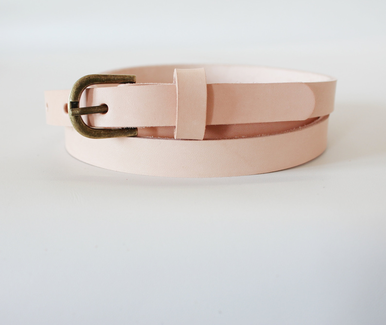 thin tan belt