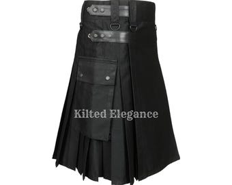 Könnte beinhalten: Schwarzer Kilt mit Falten und Ledergürtel. Mit einer Tasche mit Knopfverschlüssen und dekorativen Riemen. Der Text "Kilted Elegance" ist auf dem Kilt zu sehen.