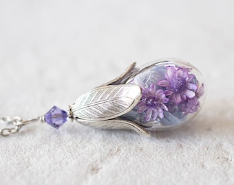 Purple Flowers Terrarium Necklace, Amethyst Crystal Real Preserved Purple Flower Glass Bottle Necklace, Botanical Jewelry, Gift for Women