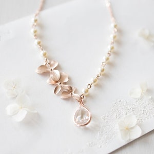 Rose Gold Flower Blossoms Clear Crystal Cream White Pearl Bridal Necklace, Wedding Jewelry, Rose gold Jewelry, Clear Crystal pendant
