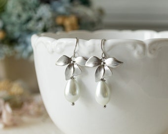 Boucles d'oreilles de mariée en forme de larme : boucles d'oreilles pendantes en argent