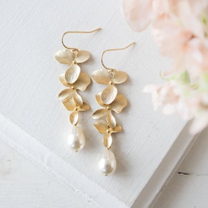 Cream Teardrop Pearl Bridal Earrings, Ivory Pearl Earrings, Gold Cascading Orchid Flower Earrings, White Pearl Wedding Earrings