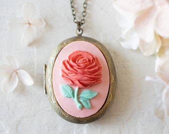 Red Rose Cameo Locket Necklace: Vintage Style Personalized Photo
