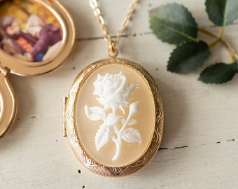 White Rose Cameo Locket Necklace, Personalized Gold Oval Photo Locket Necklace, Family Photo Locket, June Birth Flower Jewelry