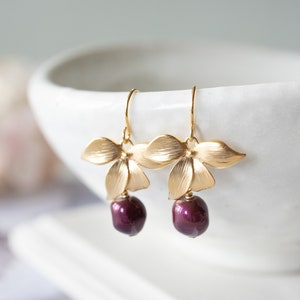 Plum Purple Pearl Earrings, Burgundy Pearl Earrings, Gold Orchid Flower Earrings, Plum Wedding Burgundy Wedding Jewelry, Bridesmaid Earrings
