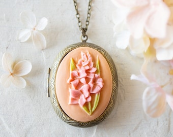 Pink Gladiolus Flower Cameo Locket Necklace, Personalized Photo Locket Necklace, Large Oval Brass Locket, Gift for Wife Girlfriend Mom