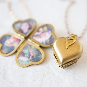 Family Photo Locket Necklace, Gold Folding Locket, Vintage Locket Pendant, Personalized Picture Locket, Family Jewelry, Gift for Mom Grandma