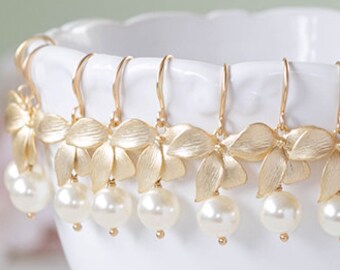 Gold Orchid Flower Round Cream White Pearl Bridal Earrings Wedding Earrings Bridesmaid Earrings Bridal Party Gift Bridesmaid Gift