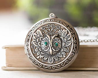Owl Locket Necklace, Personalized Silver Photo Picture Owl Locket, May Birthstone Birthday Gift, Emerald Necklace, Personalized Gift for Her