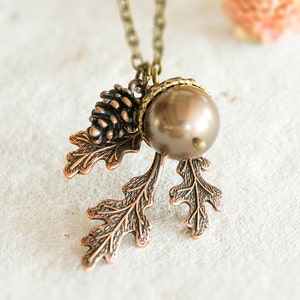 Acorn Pinecone Oak Leaf Necklace, Bronze Pearl Acorn Pendant Necklace, Fall Autumn jewelry, Woodland Necklace, Copper Leaf, Gift for her