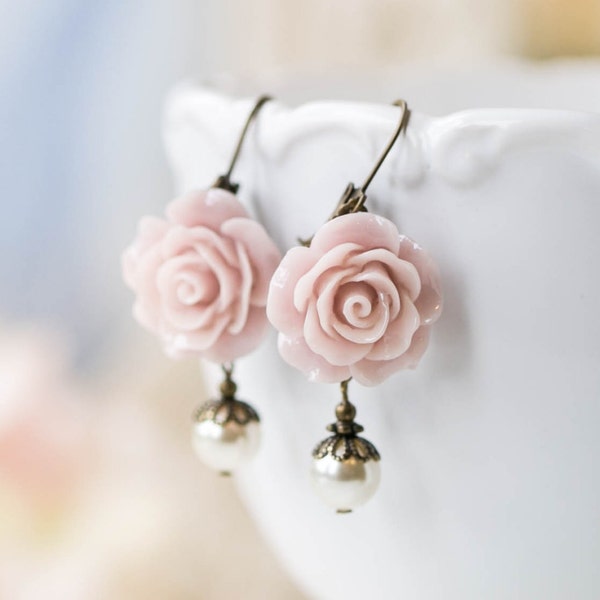 Pale Dusty Pink Earrings Blush Pink Rose Flower Cream White Pearl Dangle Earrings Pink Wedding Bridesmaid Gift Romantic Vintage Lever back