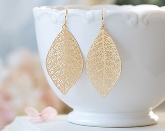 Gold Leaf Earrings Gold Filigree Leaf Dangle Earrings Woodland Jewelry Bohemian Earrings Boho Chic Modern Everyday Earrings Gift for her