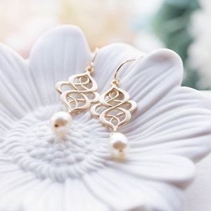 Matte Gold Celtic Knot Earrings Filigree Cream White Teardrop Pearl Dangle Earrings Wedding Bridal Earring Eternity infinity jewelry image 4