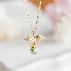 Sage Green Pearl Gold Flower Necklace, Sage Green Wedding Jewelry, Bridesmaid Gift, Bridal Necklace, Birthday Gift for Mom for Her image 3