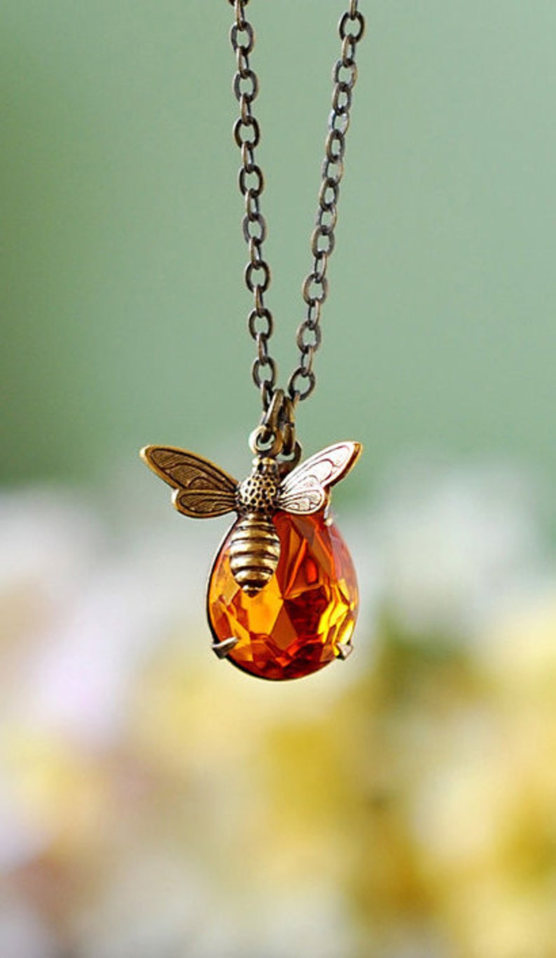 Bee and Honey Drop Necklace. Antiqued Gold Brass Bee Topaz Glass Pendant Necklace, November Birthstone, Bee Jewelry, Gift for Bee Lover Her 